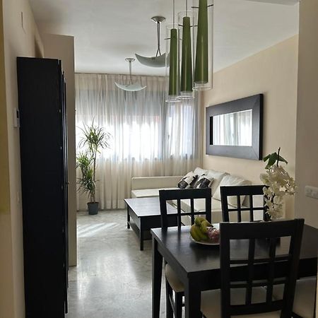 Ferienwohnung Atico Triana Con Piscina Privada Sevilla Exterior foto