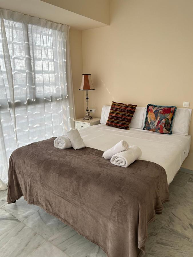 Ferienwohnung Atico Triana Con Piscina Privada Sevilla Exterior foto